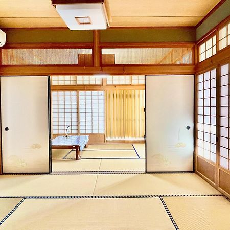 島の民泊 天川 -てぃんご- Tingo Japanese Kominka Stay Tatsugo Exteriör bild