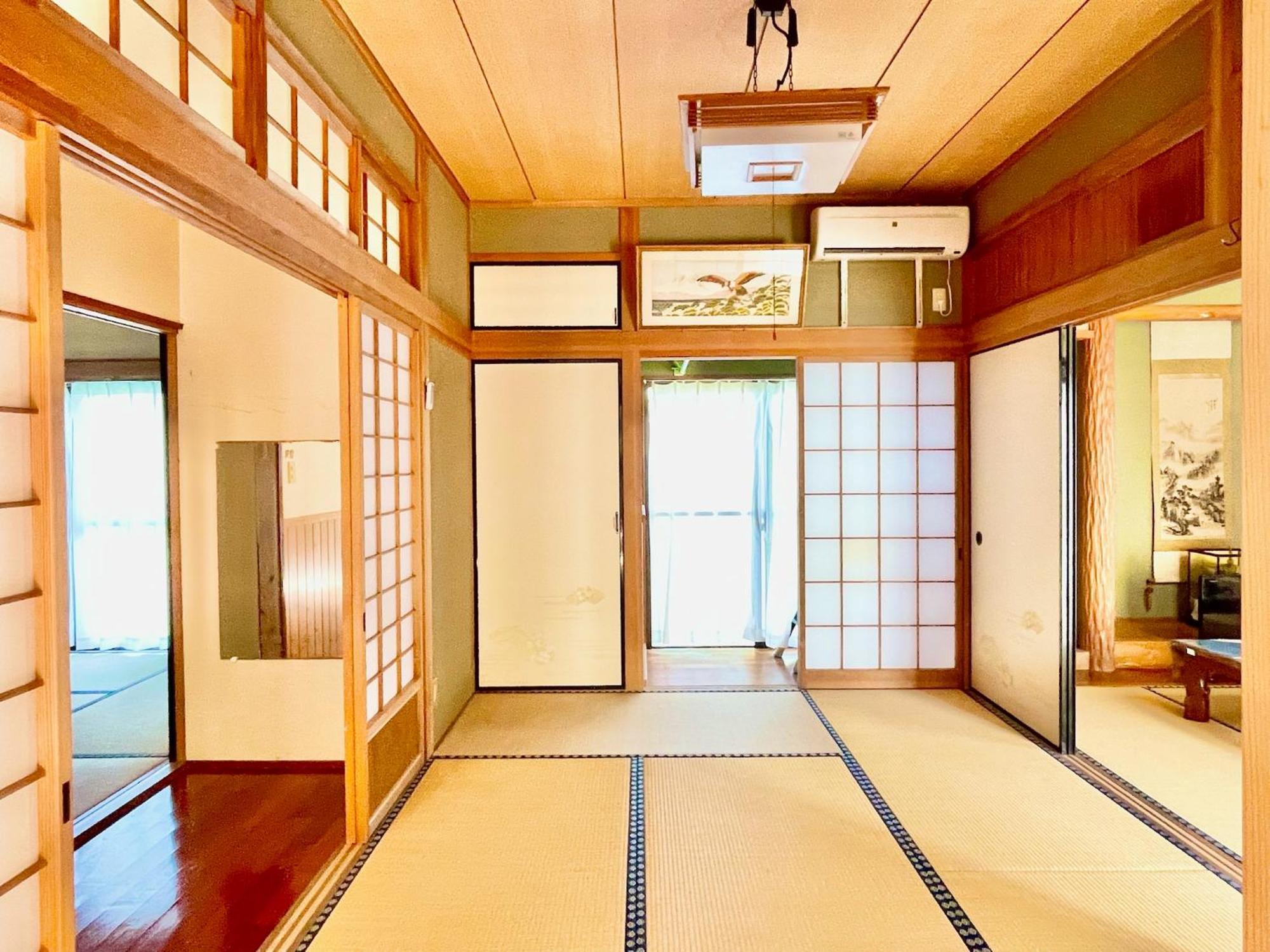 島の民泊 天川 -てぃんご- Tingo Japanese Kominka Stay Tatsugo Exteriör bild