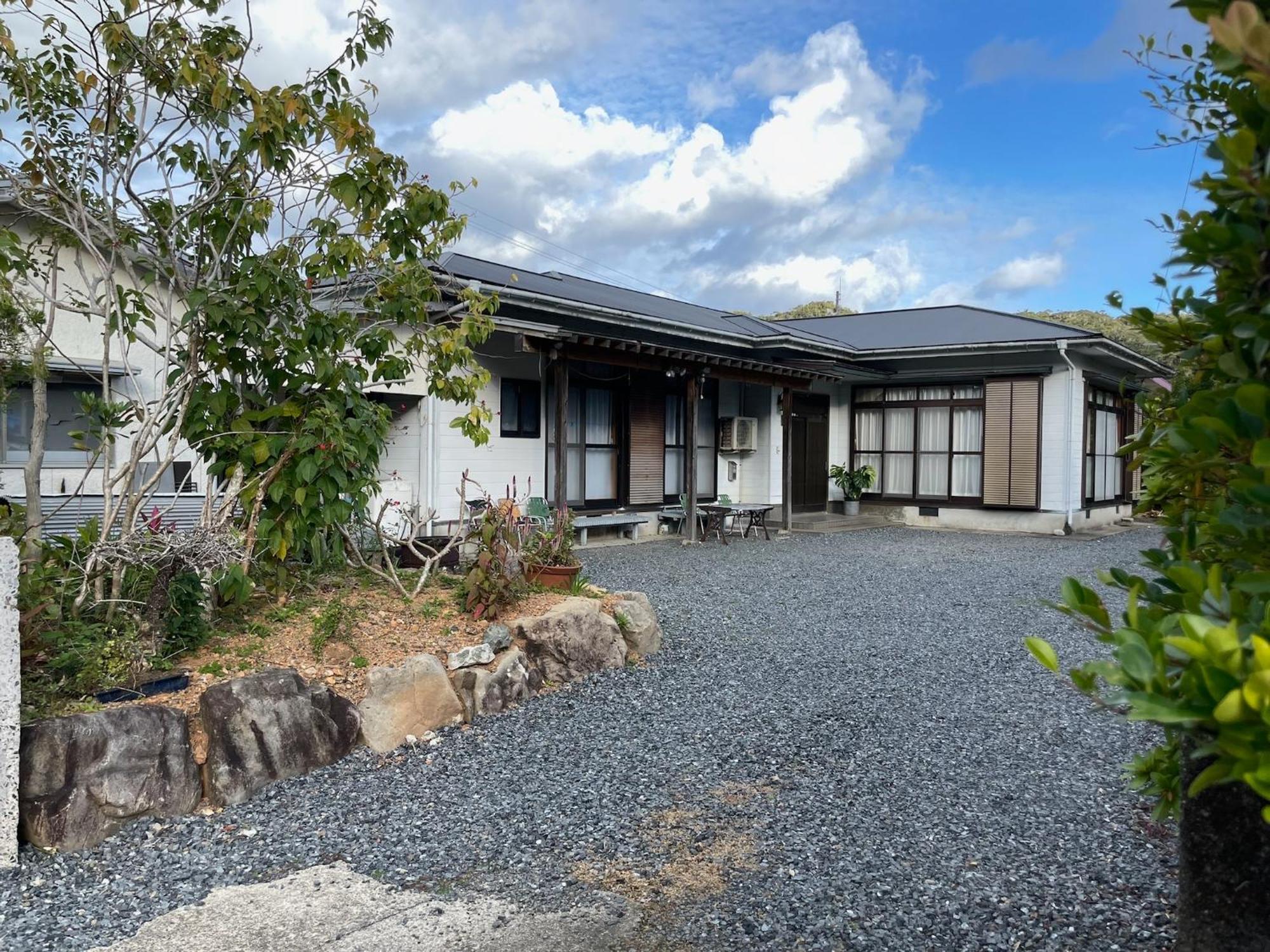 島の民泊 天川 -てぃんご- Tingo Japanese Kominka Stay Tatsugo Exteriör bild