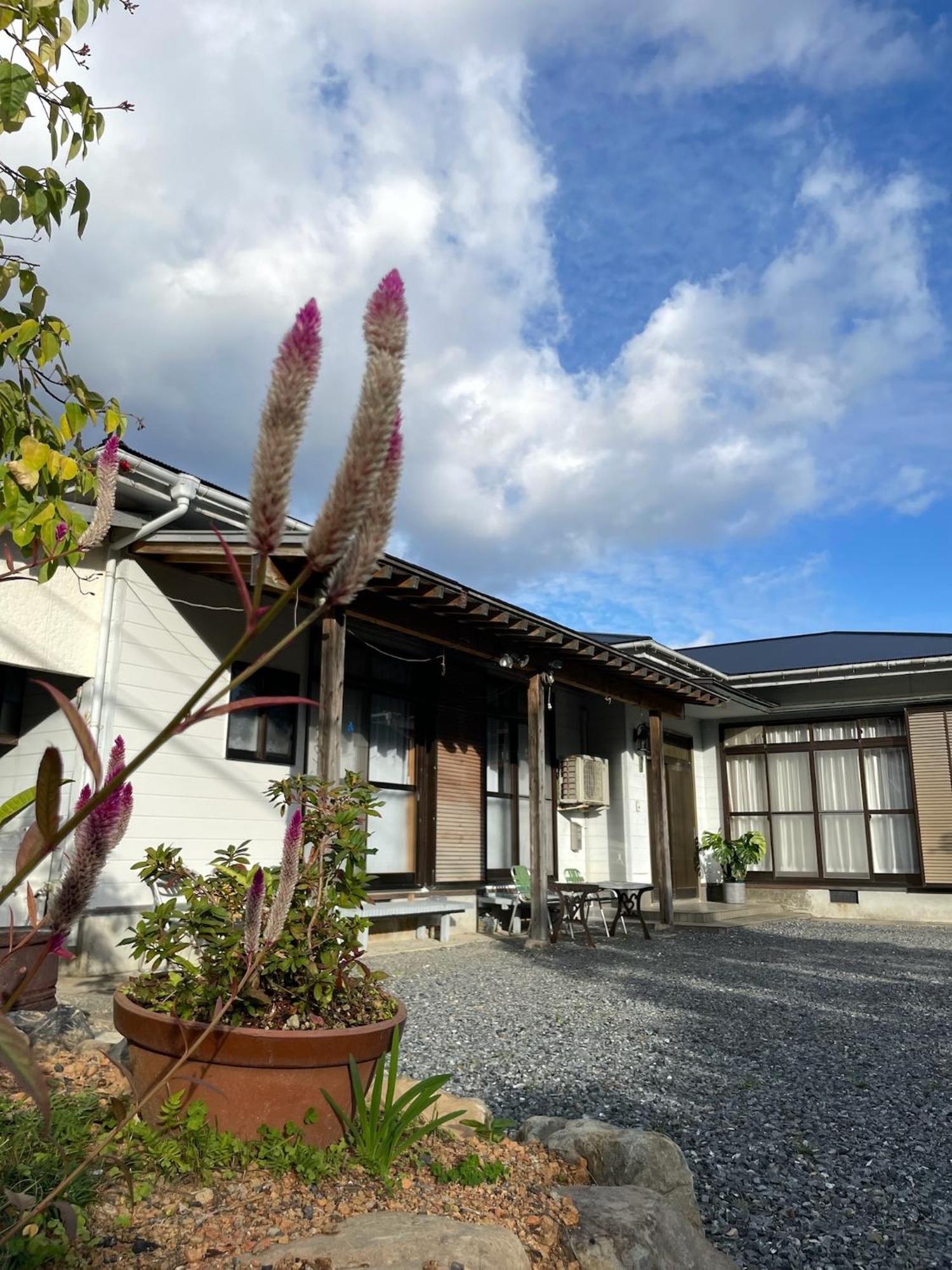 島の民泊 天川 -てぃんご- Tingo Japanese Kominka Stay Tatsugo Exteriör bild